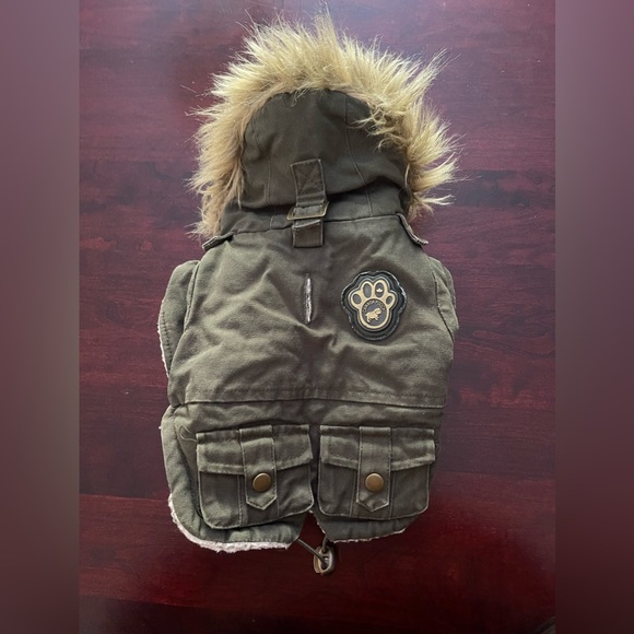 Canada Pooch ‘Alaskan Army Parka’ - Picture 1 of 8